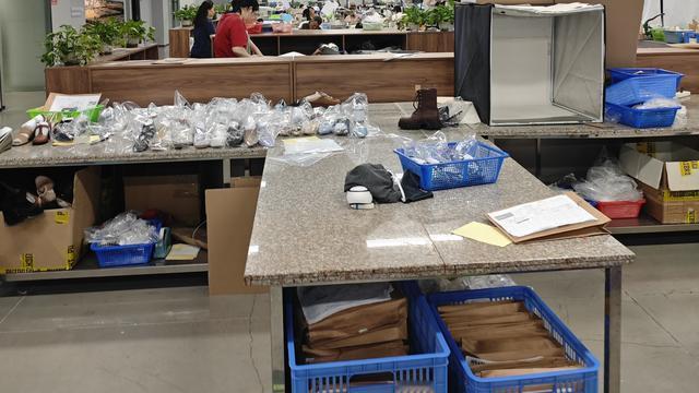 桦林：曾经年少放豪言，说自己如果戴老花眼