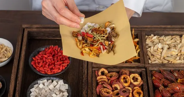 芍药甘草汤止痛没效果？关键这3点！揉筋+辨证+引经，对症才管用