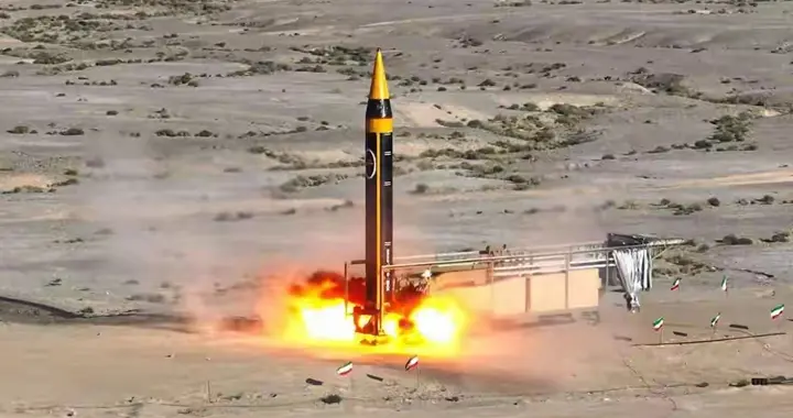 伊朗炸毁以色列命根子！特朗普讲话跑题，美国真被打服了？