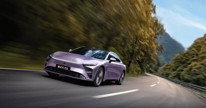 续航破1600km、对撞测试120km/h，星纪元ES的技术底牌有多硬？