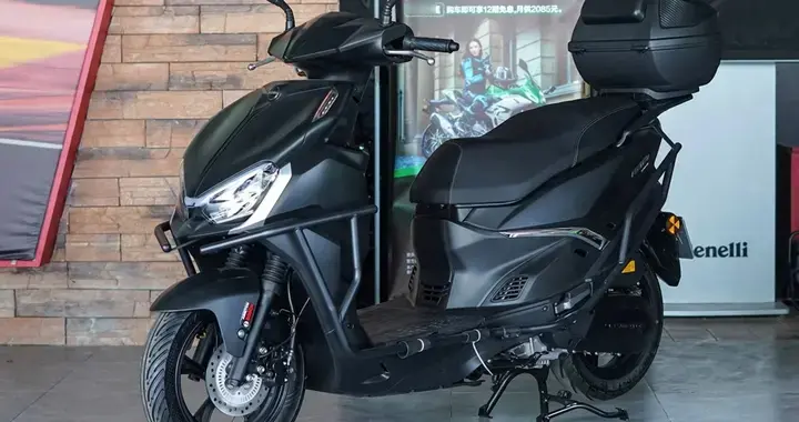 博世双通道ABS+TCS，2025款钱江ACE150通勤踏板，售价9480元