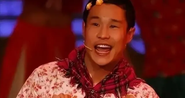 赵本山也没想到，如今单飞的小沈阳，会这么快沦为“笑话”