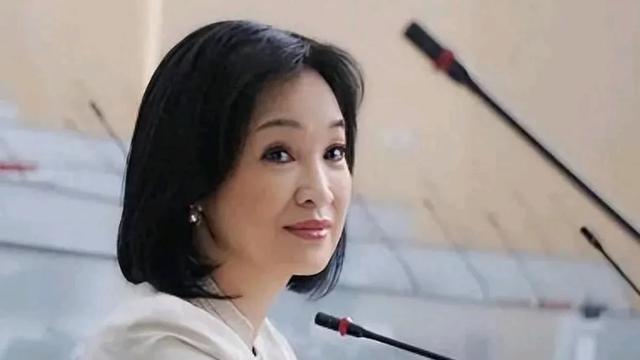 第一声号角：柯志恩出来表态了！我们刚一宣