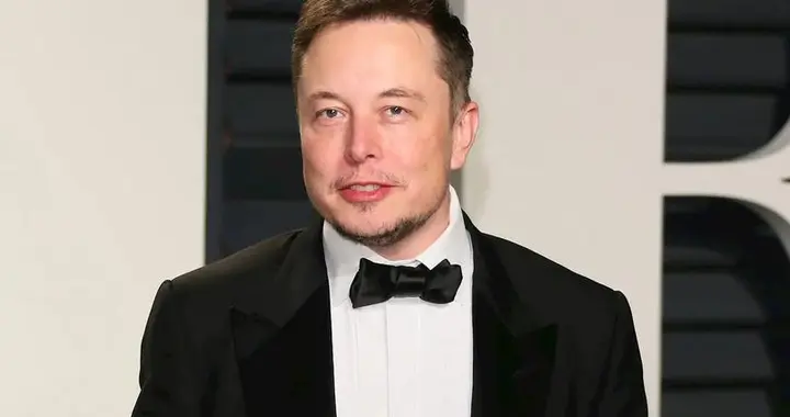 马斯克奥斯汀亮剑无人车，中国L3火线落地，中美自动驾驶决战前夜