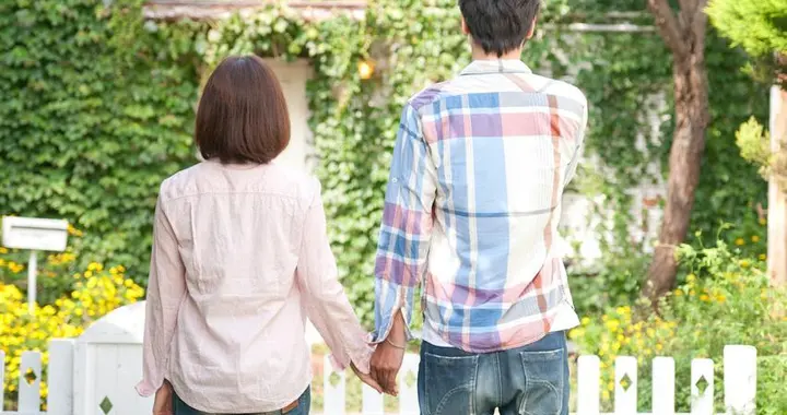 儿子读博士后，前夫带再婚女儿找上门要认兄妹，我冷笑：凭什么