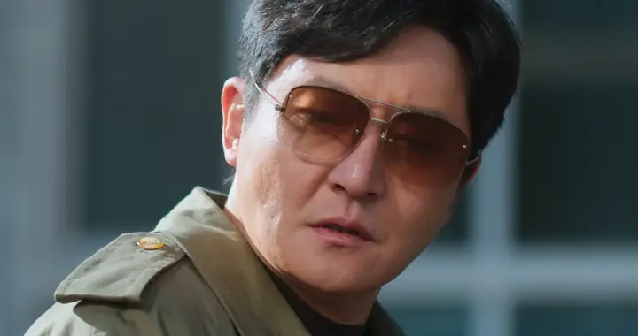 《老舅》崔国明大结局：穷折腾20年未成功，重开鼎庆楼后英年早逝