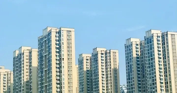 你们发现了没有？高层住宅，正逐渐变成中国城市的下一个大麻烦！