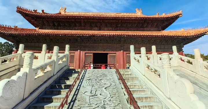 姥爷姓蔡，居燕山小山村；福建蔡姓人很多，我旅居寻找历史渊源