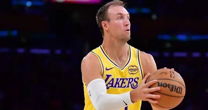 湖人奇兵！肯纳德G1大爆发砍27分，5记三分穿云箭助湖人力克火箭