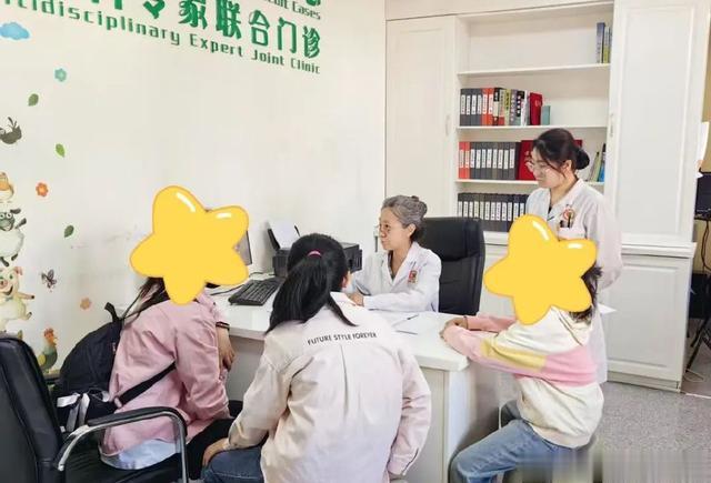【会诊进行时】清华大学玉泉医院张英教授助力五一会诊