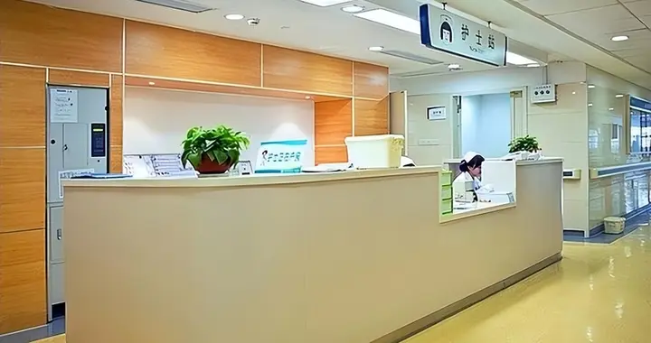 医院裁员“第一刀先砍”谁？不是护士，也不是医生，而是这一类岗