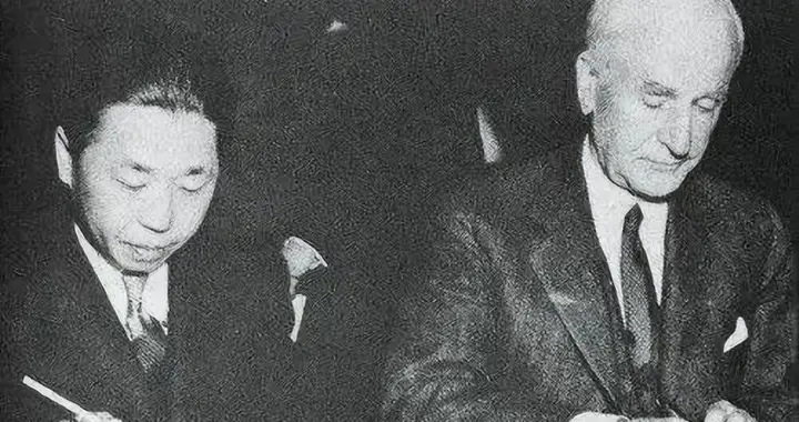 1949年，美国国务卿提出三个条件承认中国，毛主席坚决拒绝了