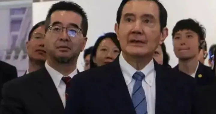 十年情分一夜断？马英九这波操作太反常，萧旭岑怎么了？