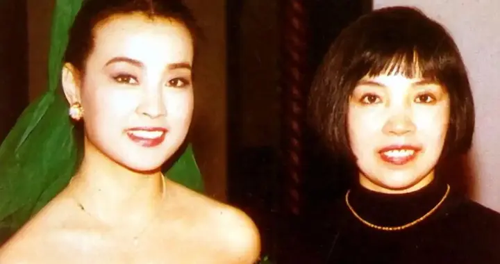 刘晓庆算不算顶级大美人？看看她和林青霞、龚雪的合照就有答案了