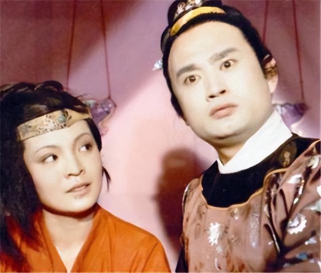 薛蟠为何搞不定夏金桂7？财富博弈与家族算计