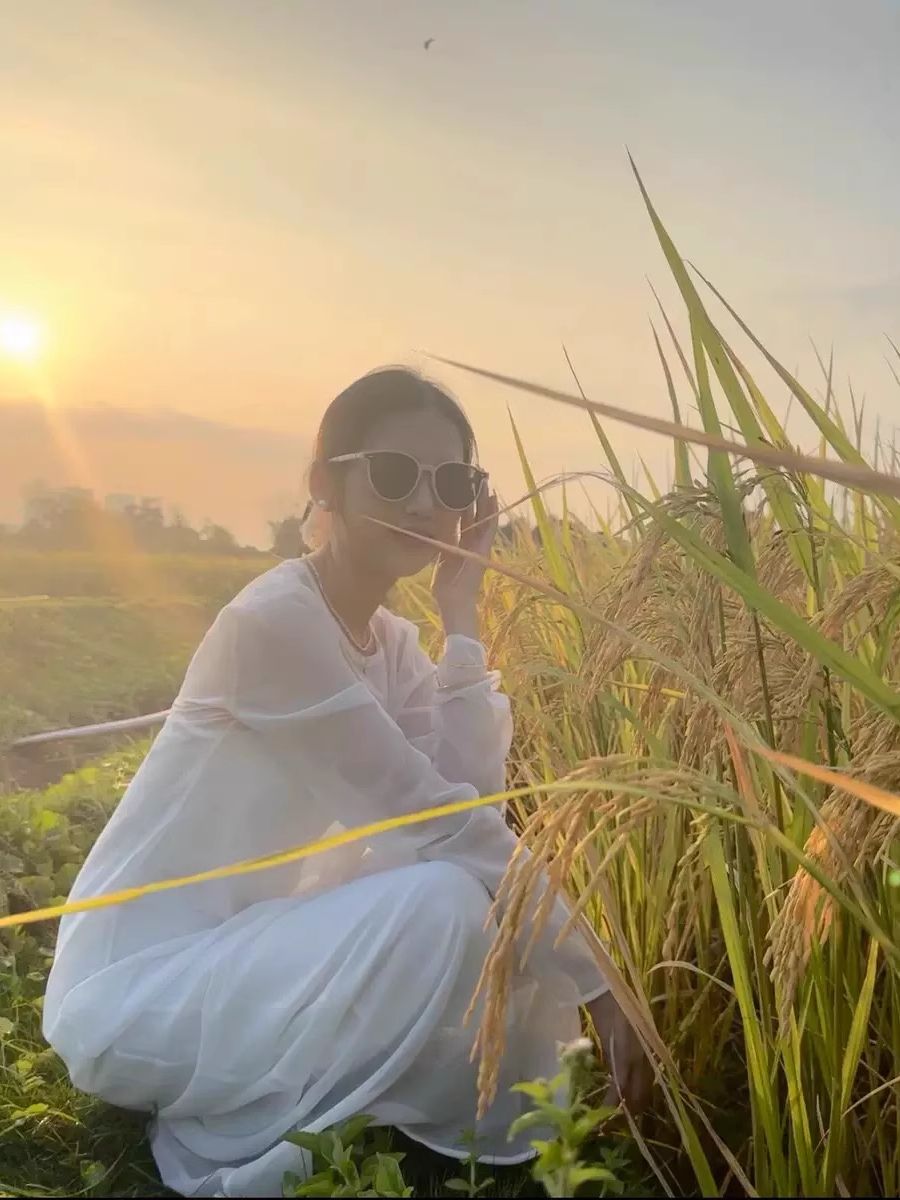让人上身就不愿意再脱下，主要穿起来太美了