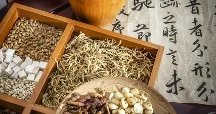 糖友视物模糊、眼底干涩，别只认准杞菊地黄丸！这款经典古方调理