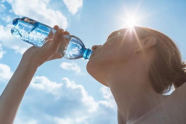 法国明天迎强高温，欧洲达48°C！巴黎十三区发生入室强暴抢劫！巴黎大区租房难上加难