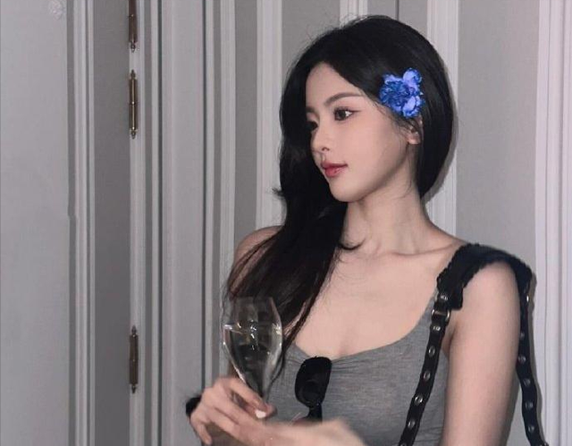 杨超越