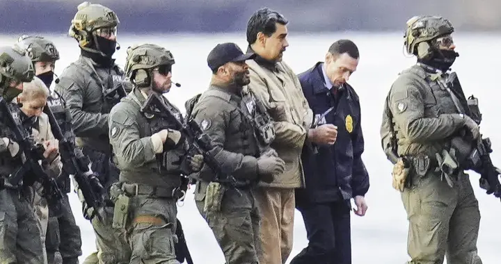 “闻到石油味的美帝国主义比闻到血腥味的鲨鱼还危险”