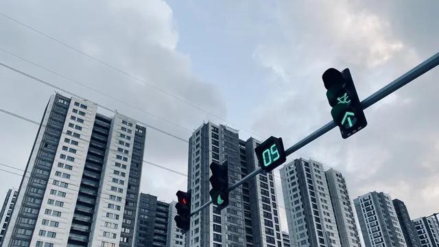 红河谷热海-乐乐：大家有没有想过。 如果