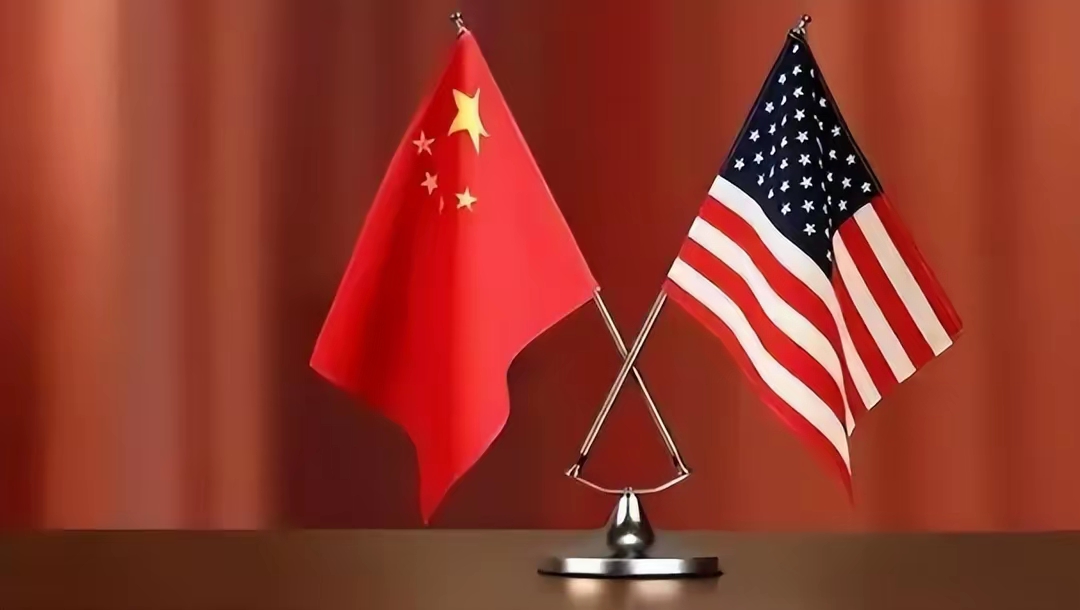 上蹦下跳的特朗普延续了帝国的霸权 先别太指责特朗普！ 如果你是美国总统...
