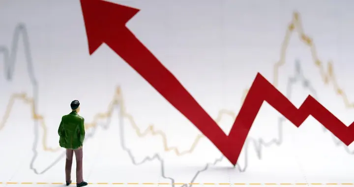 沪指刷新十年新高！