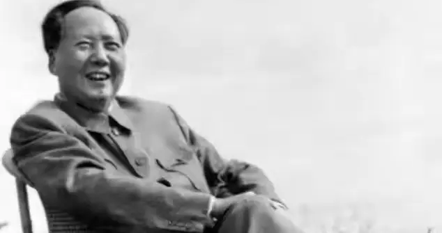 1961年新春，毛主席将千元稿费寄给吴启瑞，并写信：祝你春节快乐