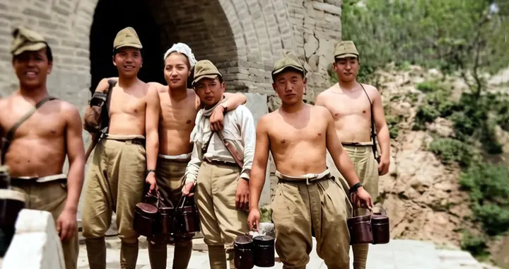 1938年9月，侵华日军辎重部队从介休县前往灵石县沿途拍摄的照片