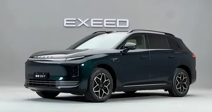 静态品鉴星途EX7：这台“星际座舱”里,藏着大五座SUV 另一种答案