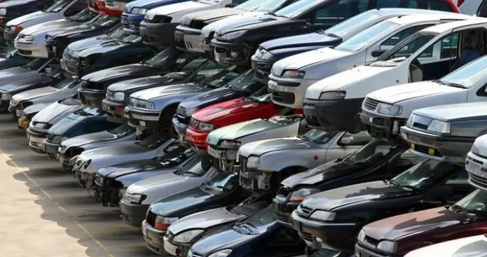 二手车市场年度总结：交易量微涨，均价下滑，车龄多少年受欢迎？