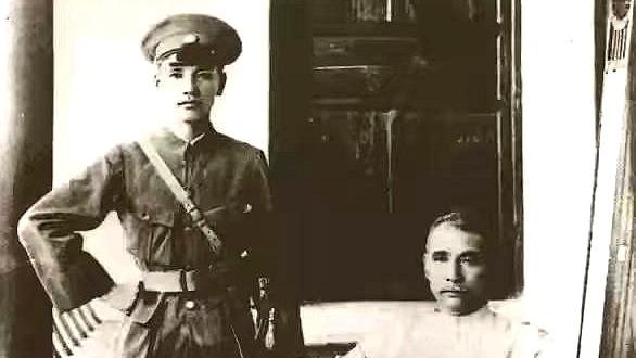 诚挚观古今文：这是一张极为罕见的孙中山与