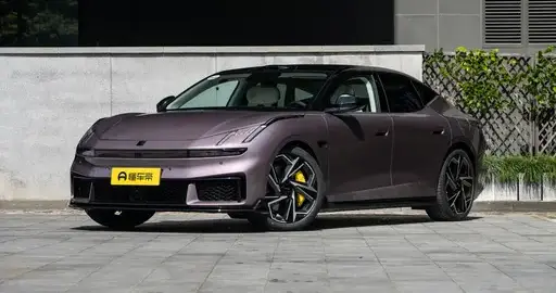 续航816km+900V闪充，8295芯片+激光雷达，这款新车适合家用
