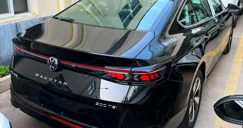 预算13-25万，男生买车怎么选？4款不贵有面轿车排面实用全拉满