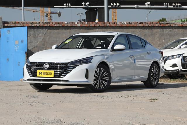 日产天籁真心版：中级轿车市场的性价比之选