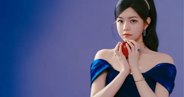 陈妍希，这配色好像白雪公主啊。