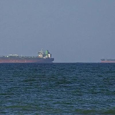 远方风林：伊朗背后有高人：每天海峡限行1