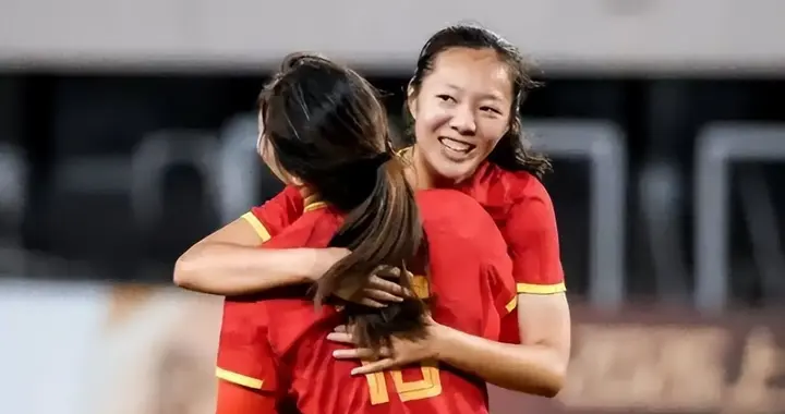 中国U17女足创历史后，没想到主帅会这么说，范志毅的话有人信了