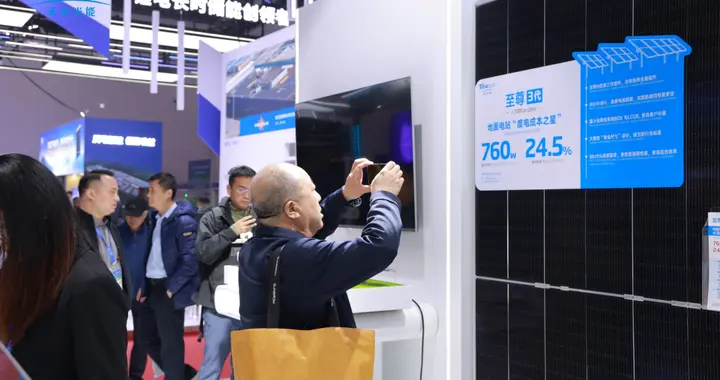 LCOE再降2.5%，AIDC与沙戈荒场景双适配！至尊3代成“电站首选”