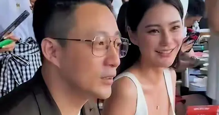 马筱梅与好友聚会，心情不受舆论影响，反击说自己没有要买豪宅