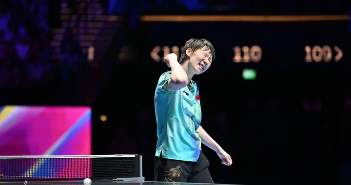 马琳哭了，队友哭了，王曼昱4-2桥本帆乃香赢得不是球，而是自己