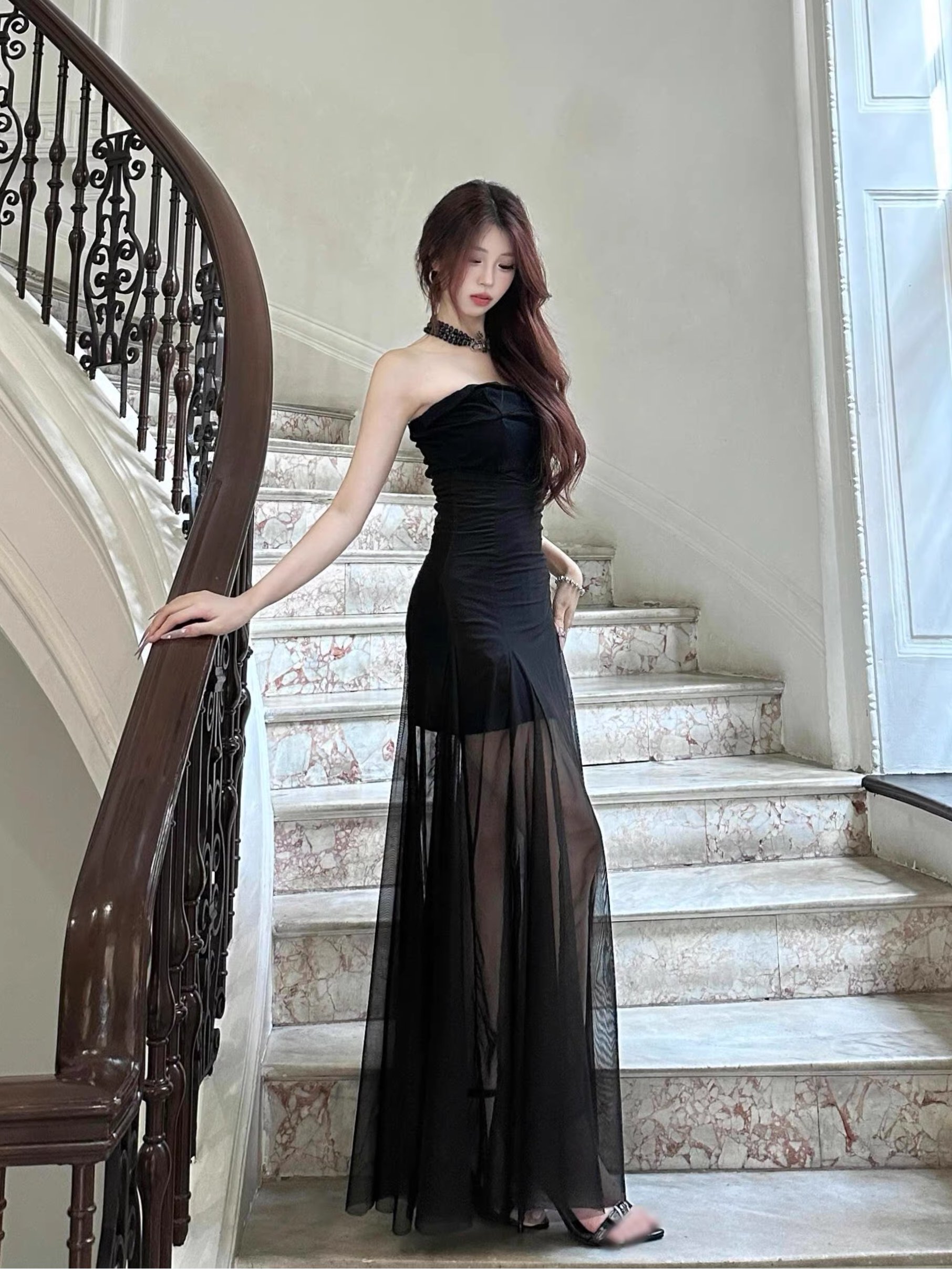 宴会辣妹性感一字肩黑色连衣裙女