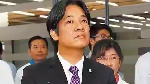 奋发有为雪碧EJ：量赖清德没那狗胆！！！