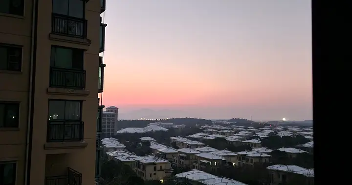 早起真的有惊喜！在南京溧水蹲到6点的朝霞，手机直出都是大片