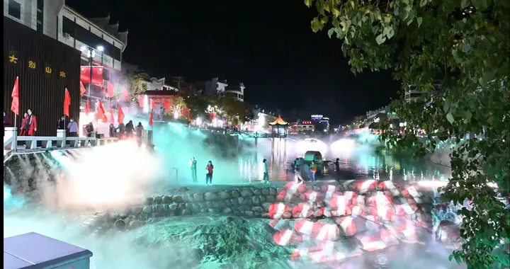 “唐艺现象”对青少年的启示