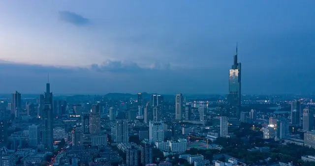 央视一天3次点名南京！花海、春假、工作全安排，这座城太懂生活