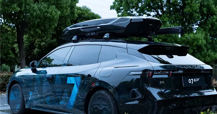 懂户外的旅行车！领克07GT伪装期就做好万全准备