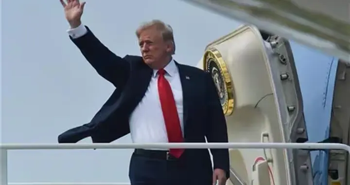 独家解读 懂特朗普深层布局。战争是幌子 控军权 稳大局翻盘是真目的