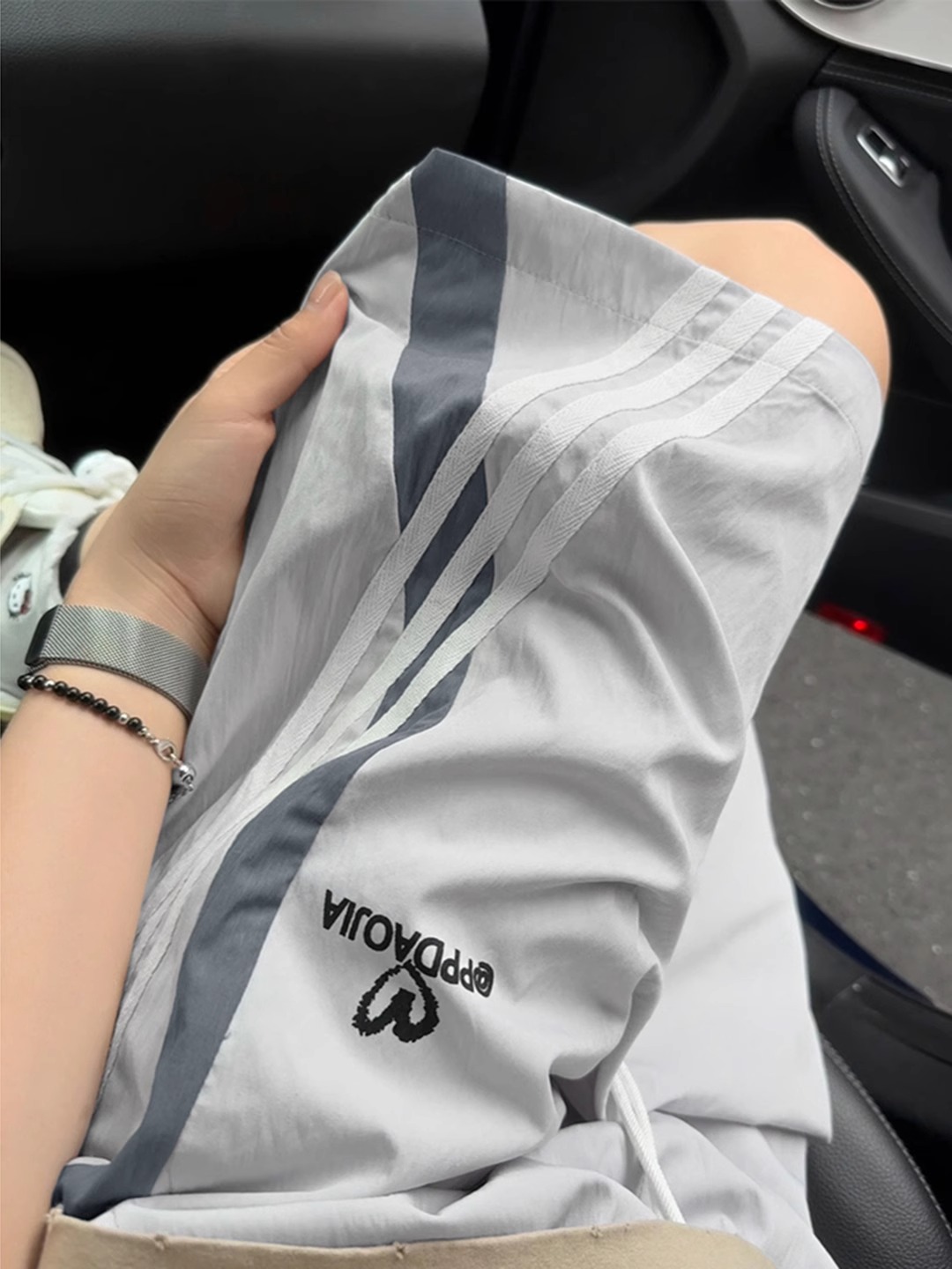 美式三条杠运动短裤男款夏季薄款速干裤子拼