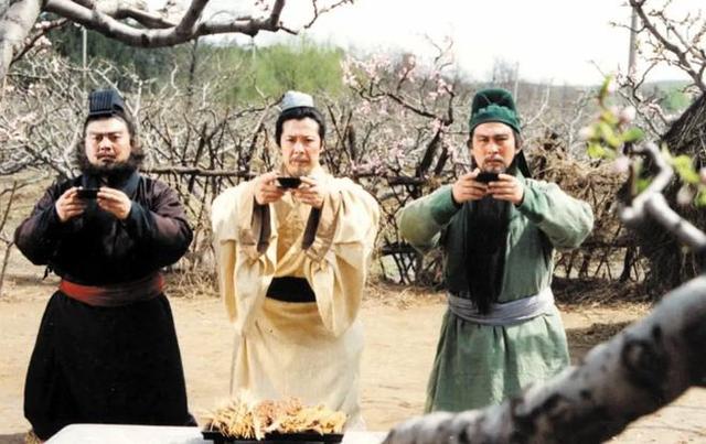 推荐10部历史正剧，《雍正王朝》、《大明王朝1566》赫然在榜